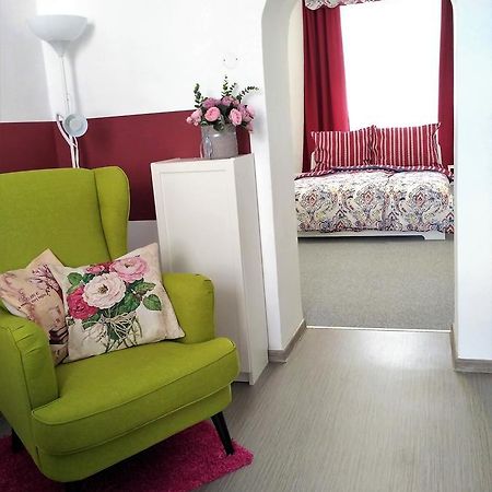 奥洛穆茨Apartman 4U Centrum + Free Parking公寓 外观 照片