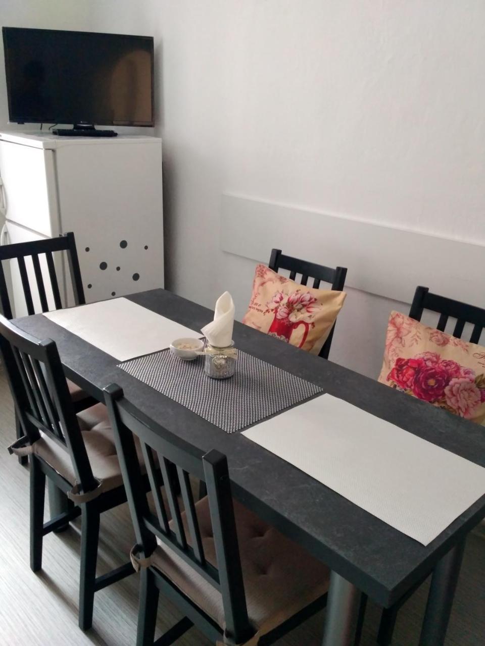 奥洛穆茨Apartman 4U Centrum + Free Parking公寓 外观 照片