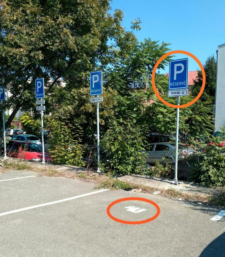 奥洛穆茨Apartman 4U Centrum + Free Parking公寓 外观 照片